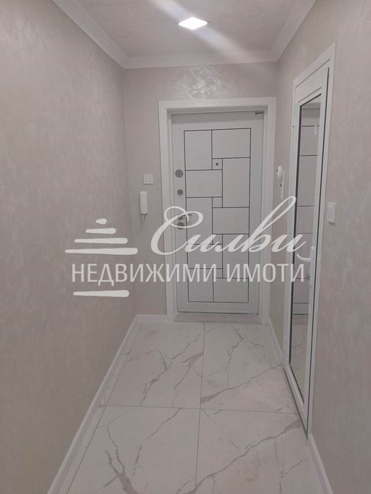 Тристаен ЛУКСОЗЕН апартамент – кв. Добруджански!