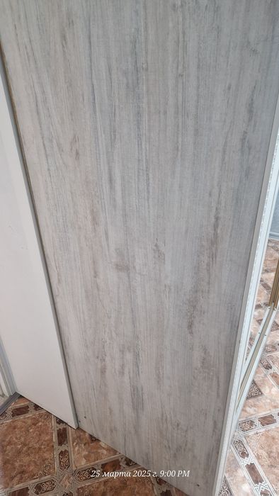 Шкаф купе подвежной зеркала