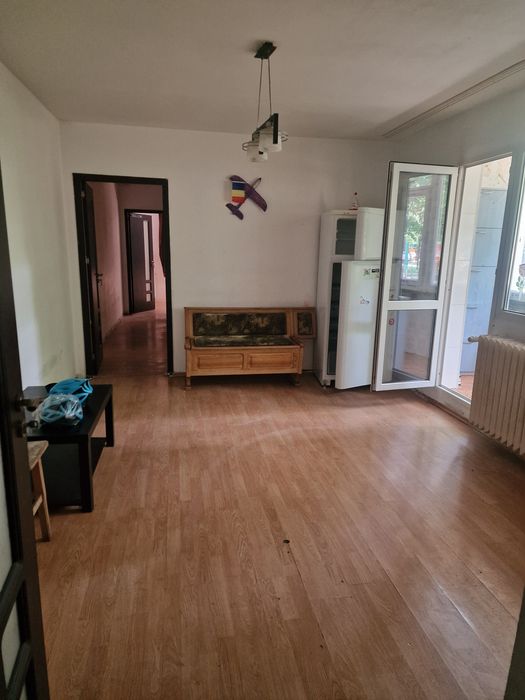 Ap 3 camere parter berceni s4 proprietar