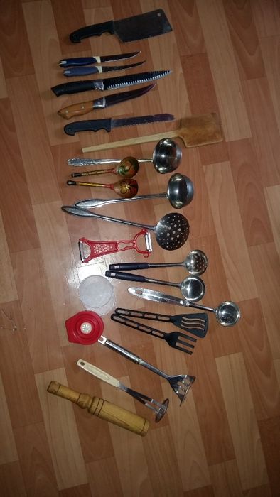 Столовые приборы