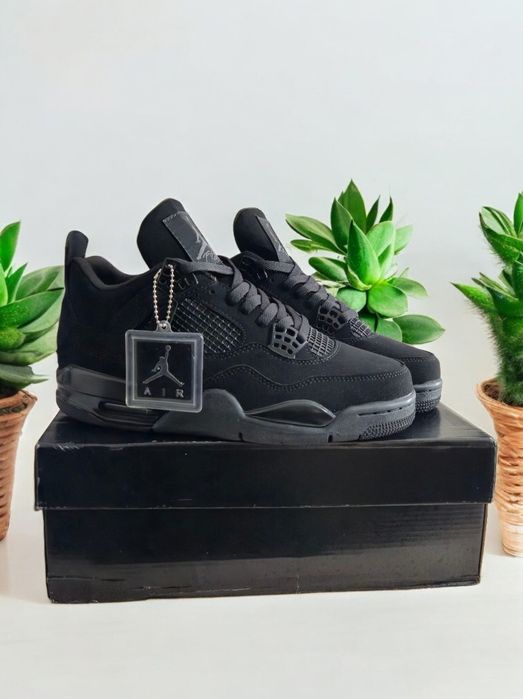 Jordan 4 Retro Black Cat