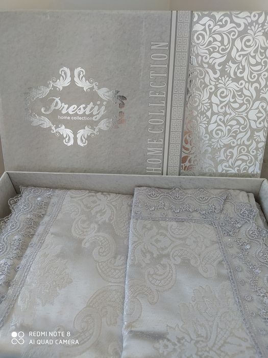 Двуспальный покрывало с наволочками