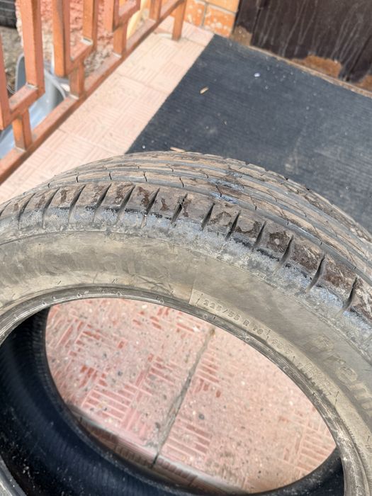 Продам летние шины 2 шт