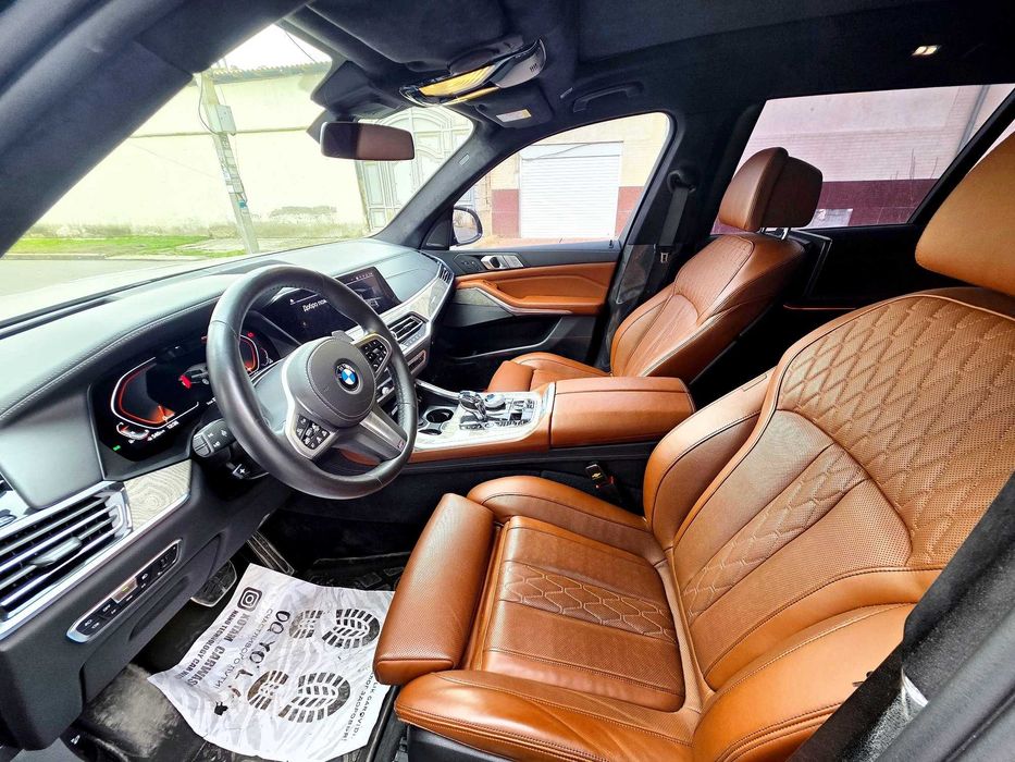 BM₩ X7 2019 yil hech qanaqa ishi yoq