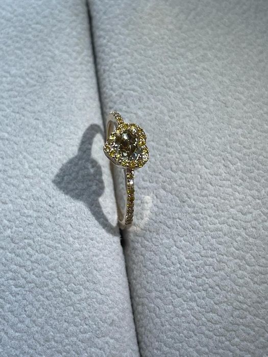 Inel aur roz cu diamante 14k