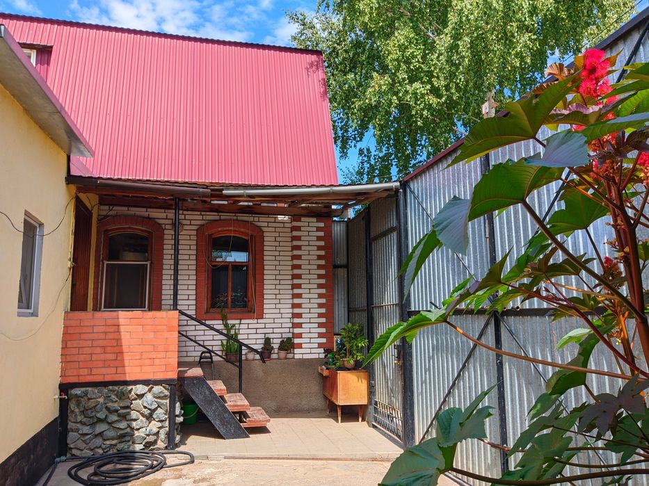 Частный дом, с мансардой