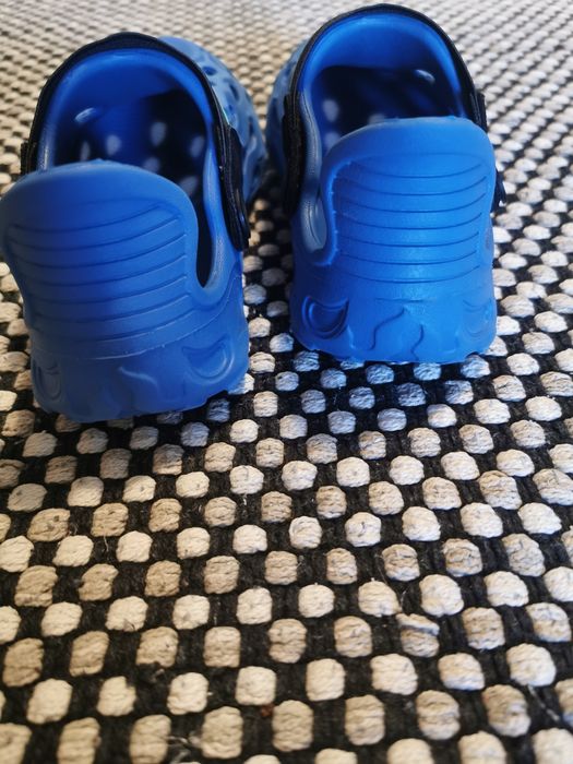 Saboti Skechers 29