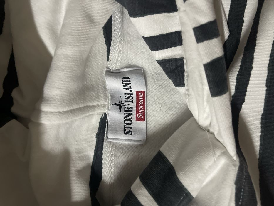 Stone island x Supreme hoodie