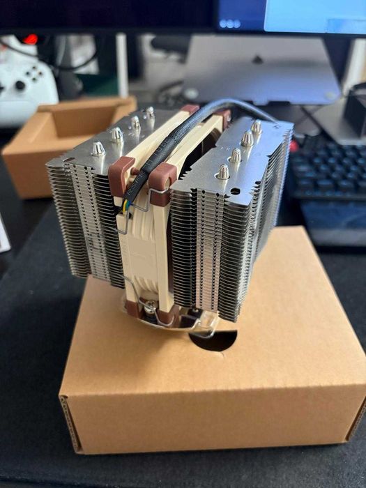 Cooler procesor Noctua NH-D9L