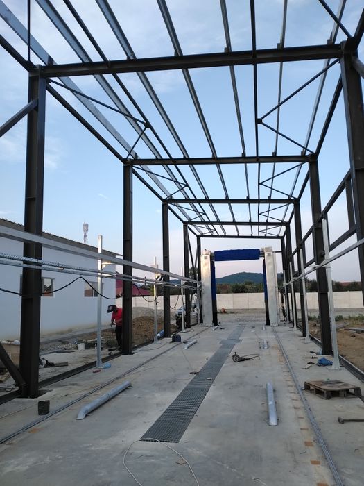 Vand hala metalică conform proiectului dvs lucrăm fără avans