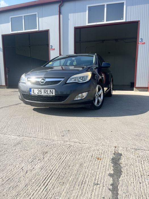 De Vânzare Opel Astra J