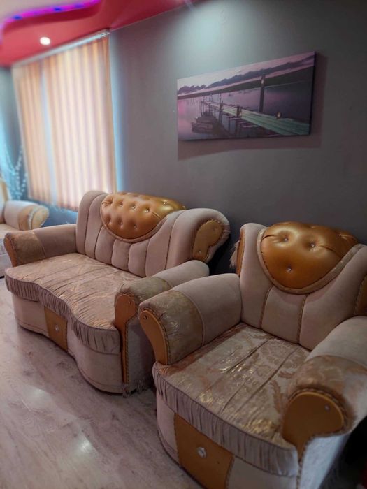 Дивани 2-ра употреба