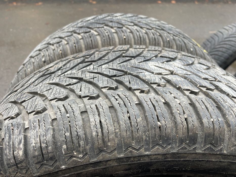 Cauciucuri de iarnă 265/60/18 nokian
