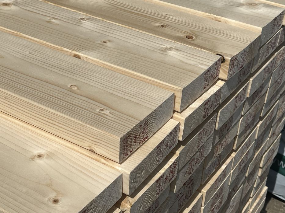 Сухи ребра, греди, конструктивна дървесина C24