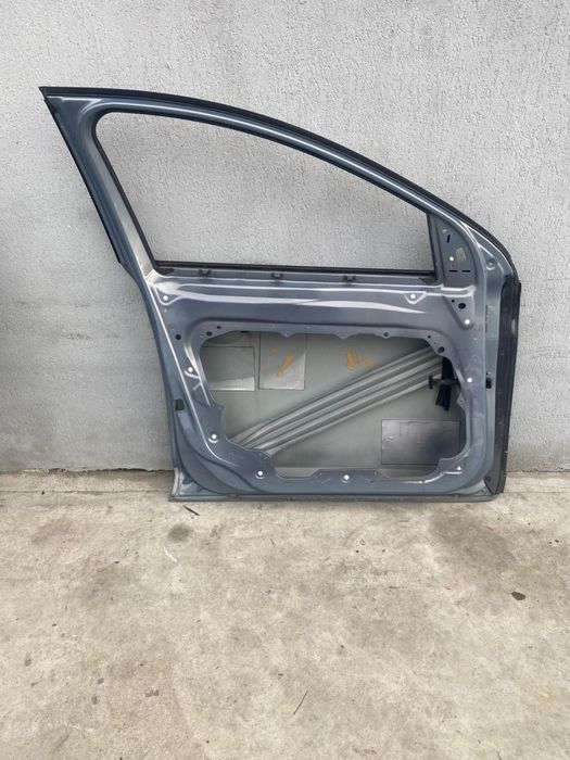 Usa stanga fata Volvo XC60 2010-2017 31297127 31457126