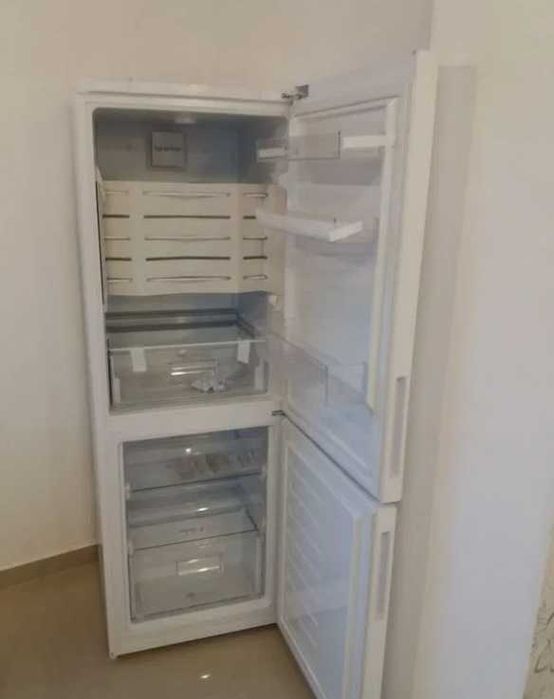 Дава се под наем Едностаен апартамент в Пловдив, Южен - 29 кв.м за 153 € - Снимка #2