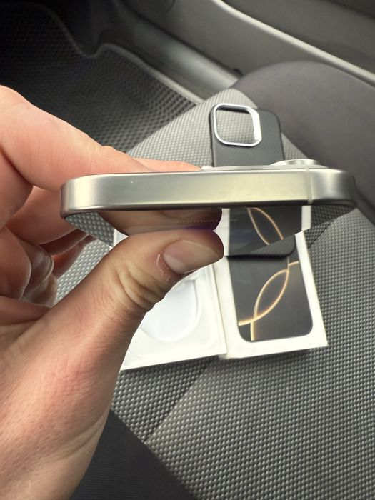 Iphone 16 pro 128 Natural