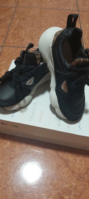 Adidasi Geox fete 28