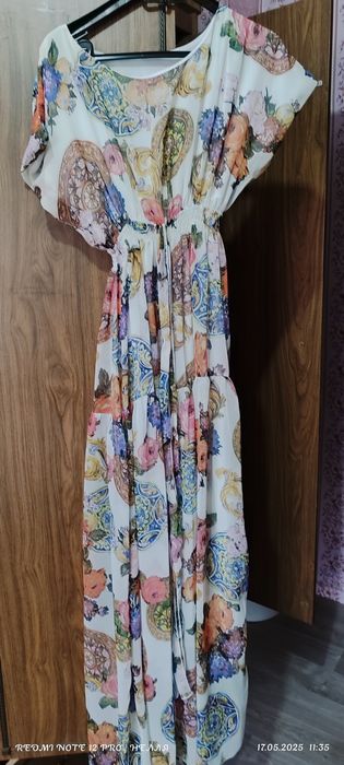 Продам женскую одежду