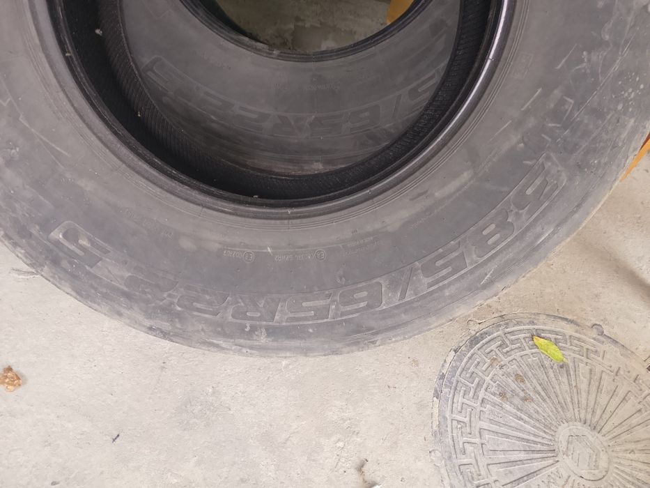 385/65R22; 5 шины