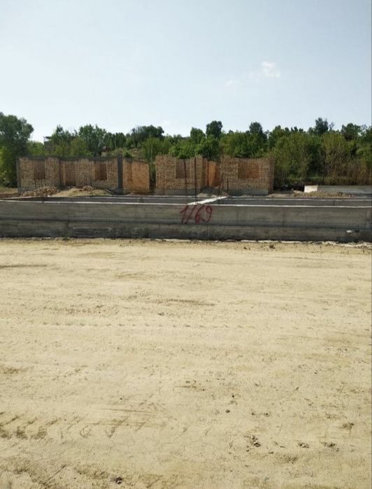 Нотурар ер сотилади