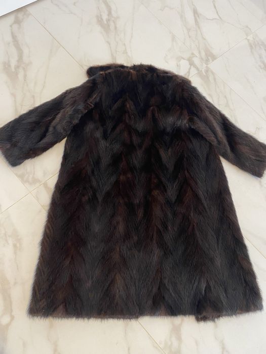 Blana naturala lunga de nurca
