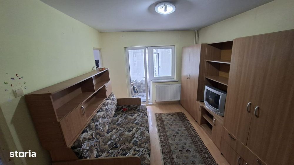 Garsonieră Gavana 2 , finisaje clasice , Amplasament EXCELENT