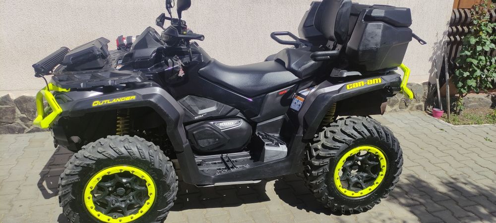 Vând ATV canam max XTP
