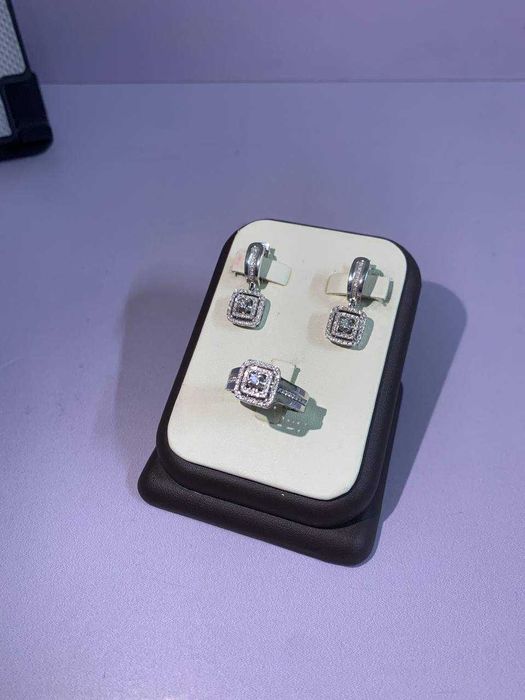 Кольцо с камнями/ КА29189