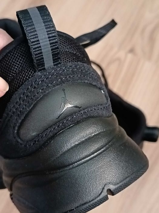 Jordan маратонки 38,5 номер. Нови