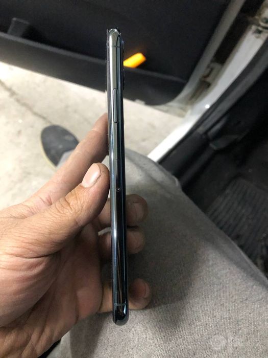 Iphone 11 pro max 256 GB xolati zor