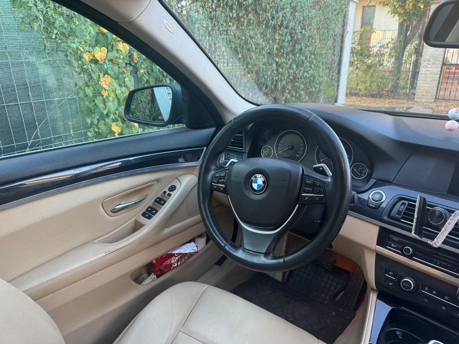 BMW Seria 5 2012 — imagine 2