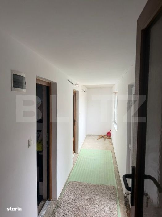 Casa 4 camere, 83 mp, 1000 mp teren, zona Dumbraveni