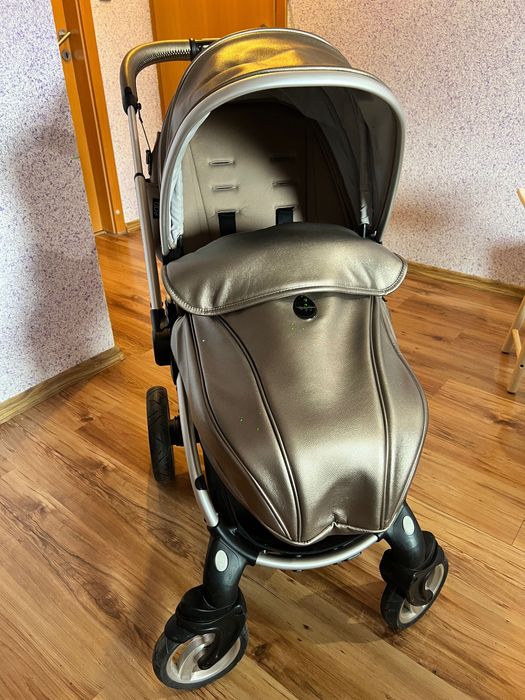 Детска количка EGG, с кош за новородено, чанта и други екстри