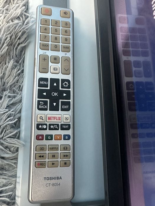 Телевизор TOSHIBA