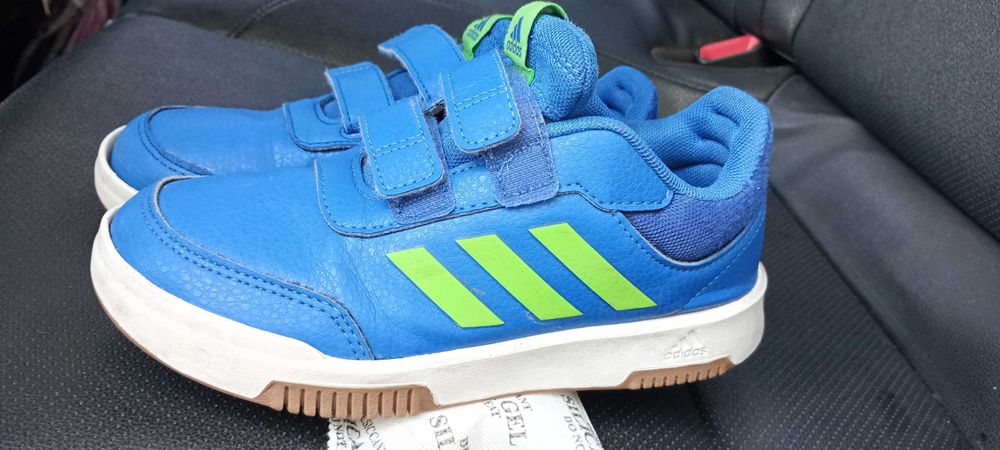 детски маратонки NIKE  и ADIDAS    
 МАТ-СТАР номер 37