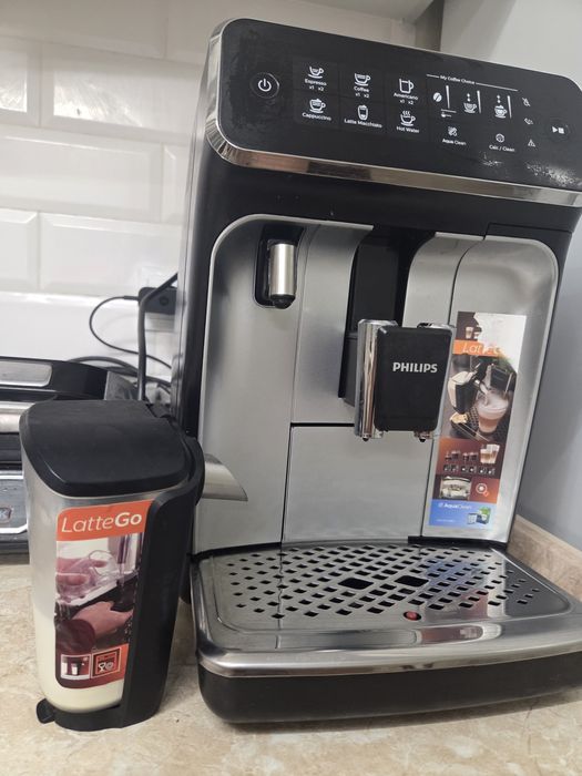 Кофемашина Fhilips