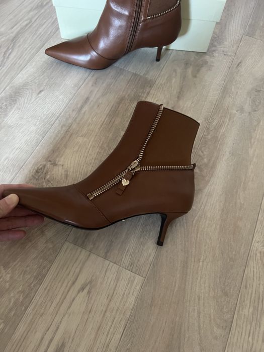 Ботинки кожанные Италия