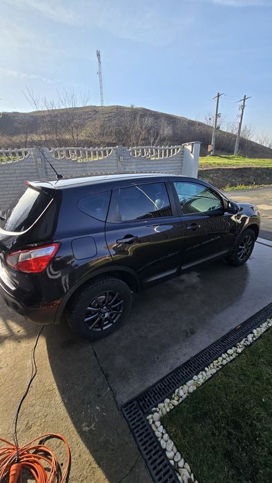 Vand Nissan Qashqai 2010