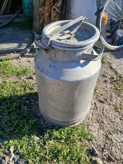 Продам алюминевые кастрюли