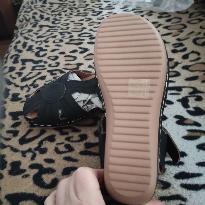 Сандали номер 38 Ко