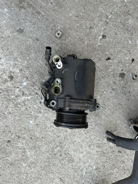 Компресор Климатик за Митсубиши Аутлендър 2.0did 2007-2013г.!