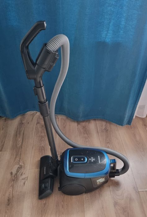 Aspirator fara sac Samsung VCC47E0H33