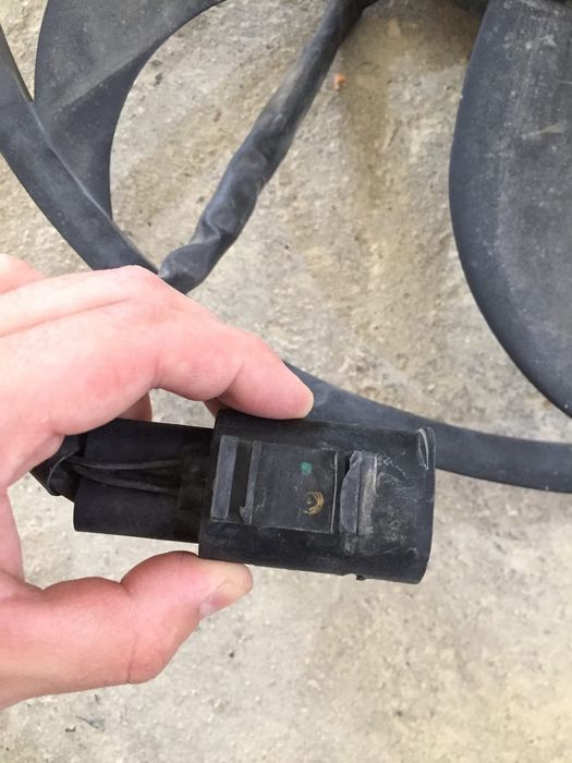 Продам Вентилятор от w221