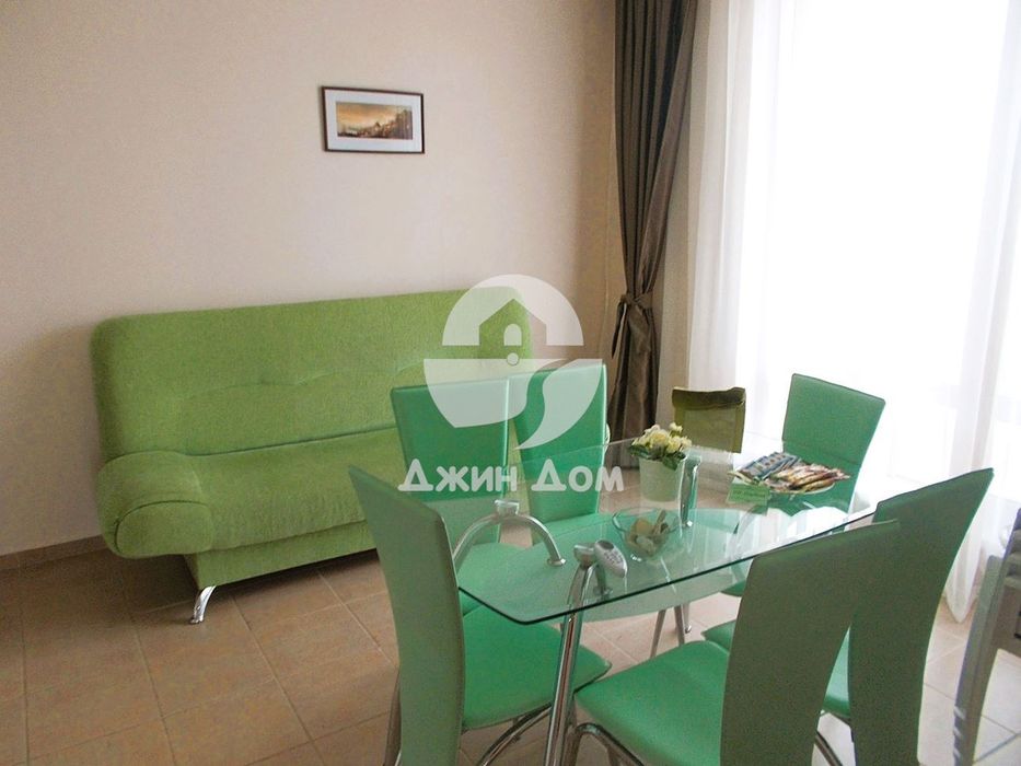 Продава се Тристаен апартамент в Свети Влас - 86 кв.м за 2698 €/кв.м - Снимка #1