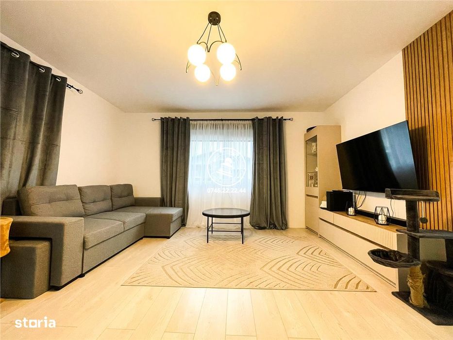 Casa cu 3 camere, 400mp, de vanzare in Miroslava-Ciurbesti
