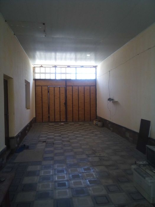 Продам дачу в городе Навои