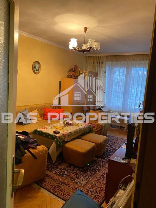 Продава се Двустаен апартамент в София, Гоце Делчев - 70 кв.м за 1603 €/кв.м - Снимка #1
