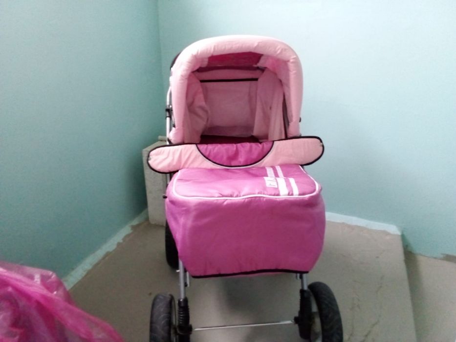 Детская коляска б/у Актау 12мкр