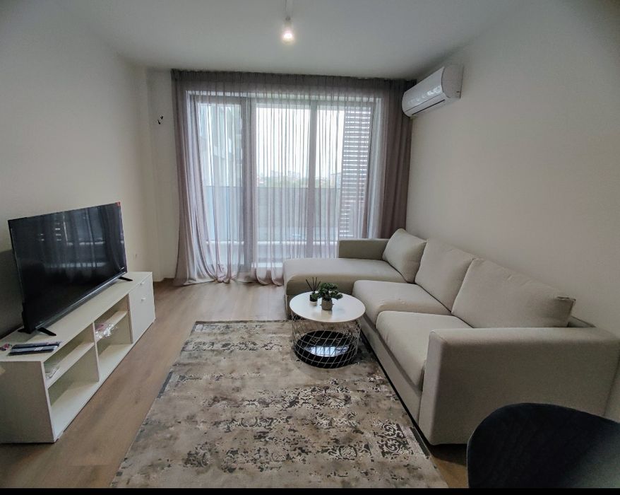 Дава се под наем Двустаен апартамент в Пловдив, Кючук Париж - 68 кв.м за 433.5 € - Снимка #1